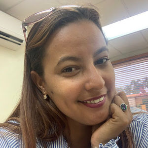 Meet your Posher, Minelis